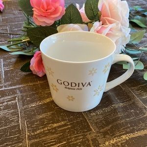 Godiva oversized mug